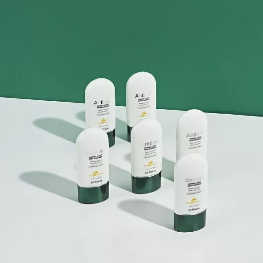 Dr. Oracle Antibac Derma Light Sun Essence SPF50+ РА+++