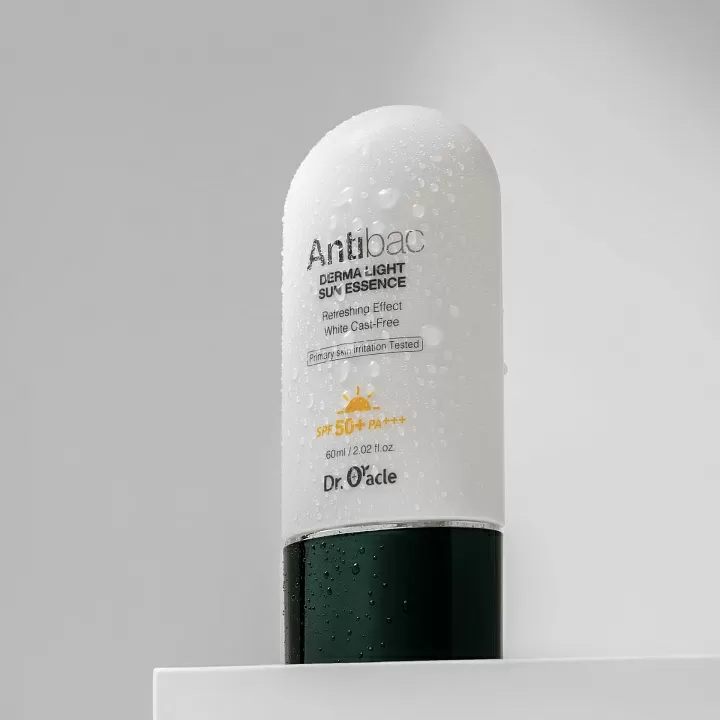 Dr. Oracle Antibac Derma Light Sun Essence SPF50+ РА+++