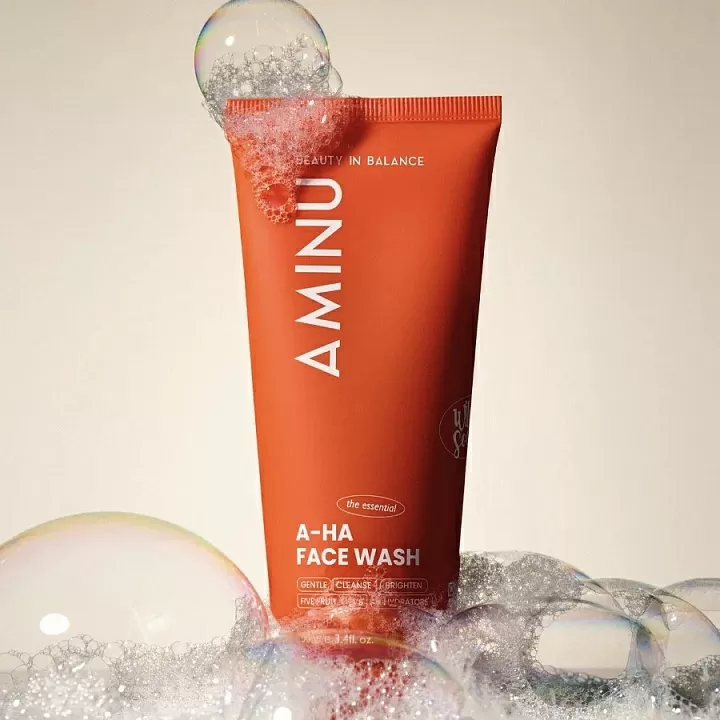 Aminu A-HA Face Wash