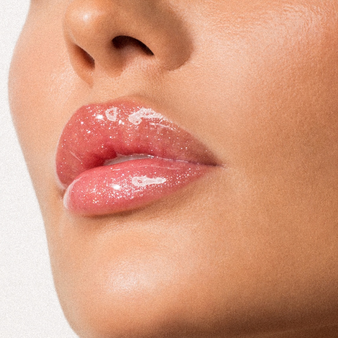 LUSCIOUS LIPS™ от “INFRACYTE” «Main Attraction»