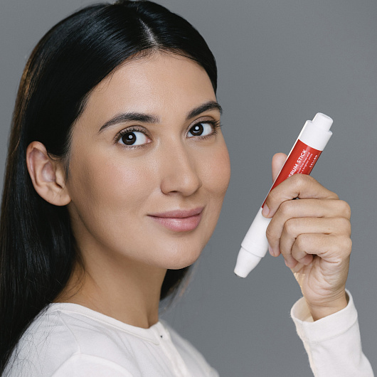CELLBN SMILE LINES SERUM STICK