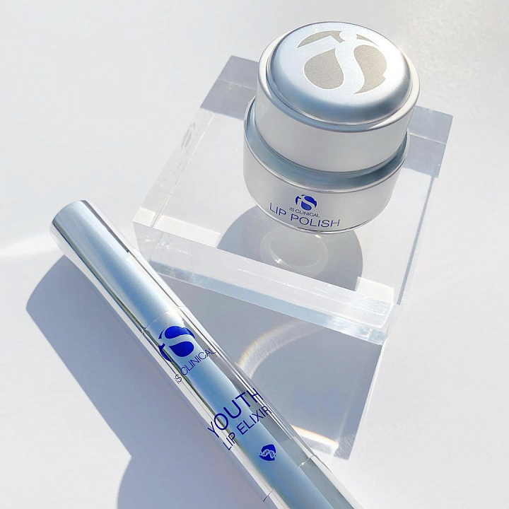 IS CLINICAL LIP POLISH