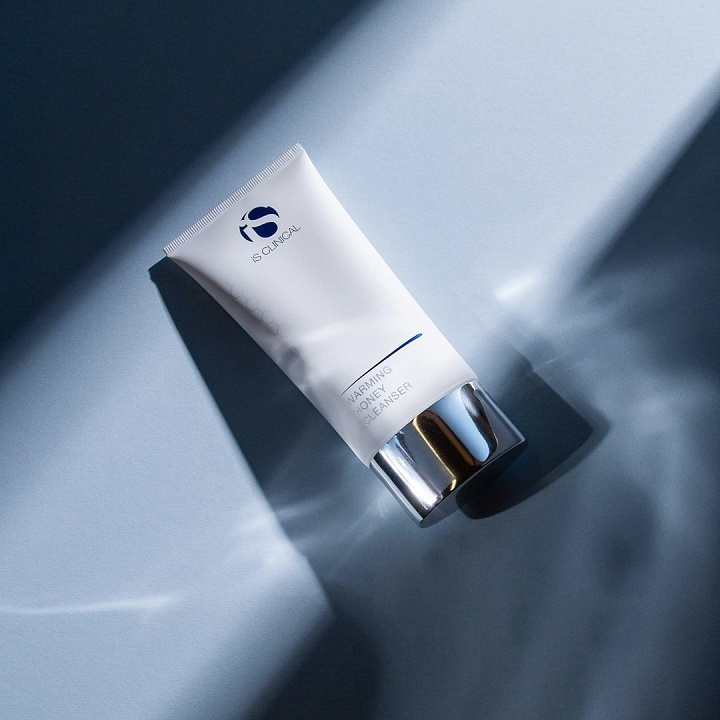 IS CLINICAL WARMING HONEY CLEANSER