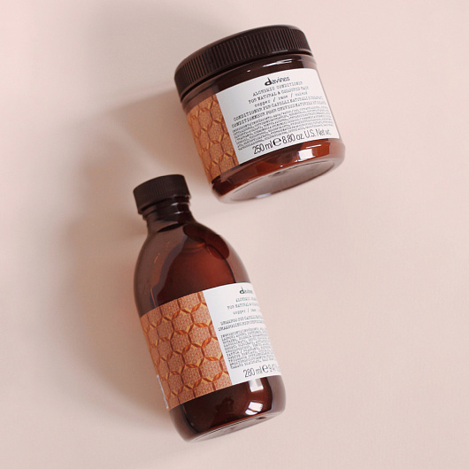Davines Alchemic Shampoo For Natural And Coloured Hair (Cooper)