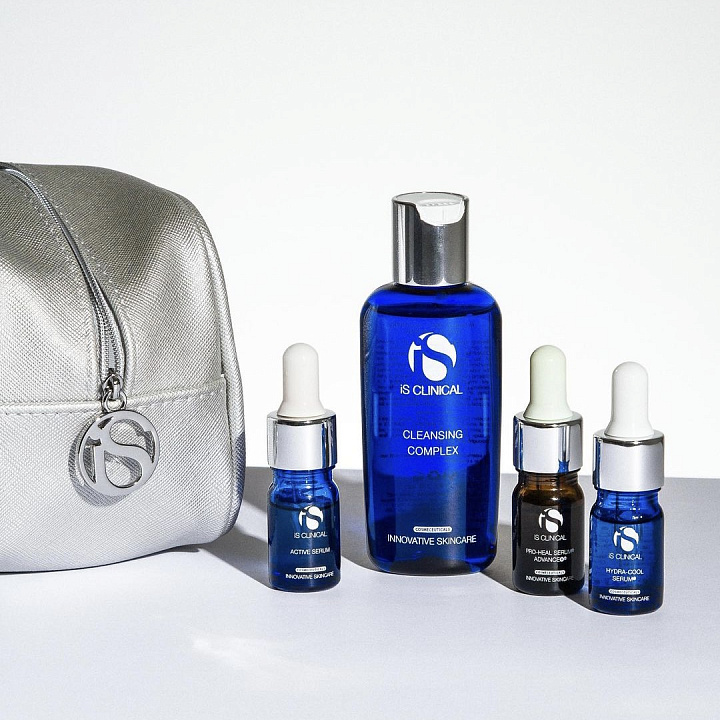 IS CLINICAL THE ESSENTIALS EXPERIENCE KIT