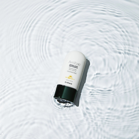 Dr. Oracle Antibac Derma Light Sun Essence SPF50+ РА+++