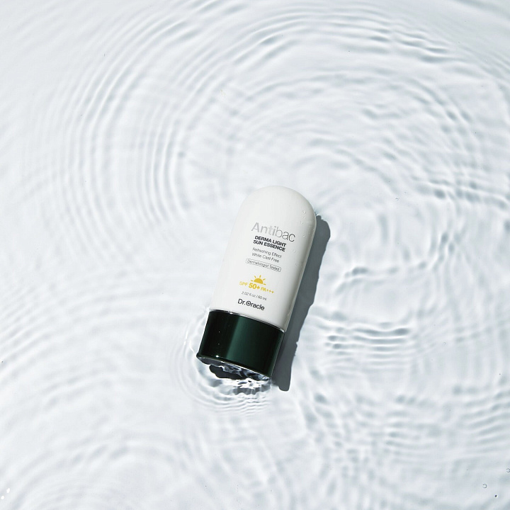 Dr. Oracle Antibac Derma Light Sun Essence SPF50+ РА+++