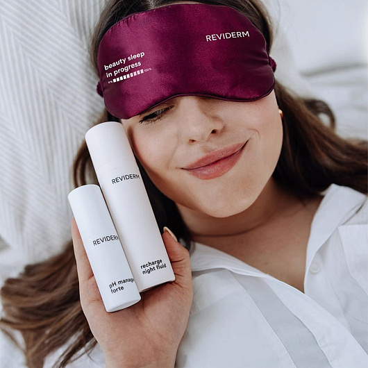 Reviderm Recharge night fluid