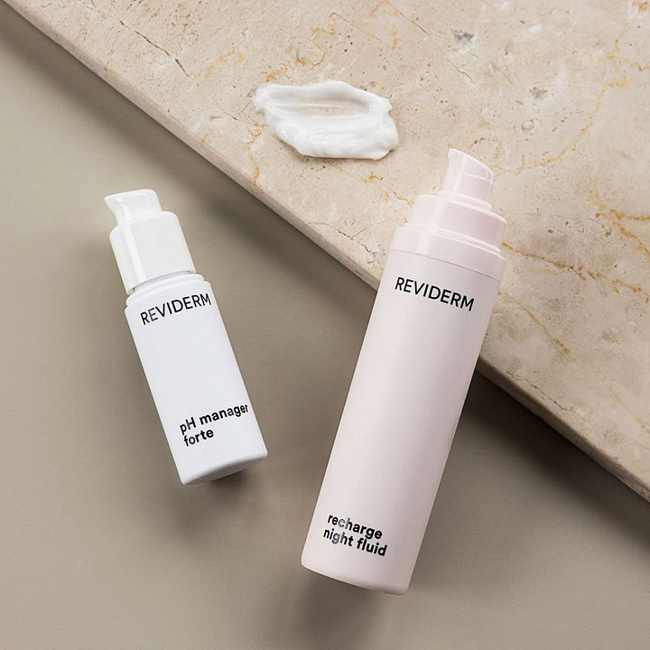 Reviderm Recharge night fluid