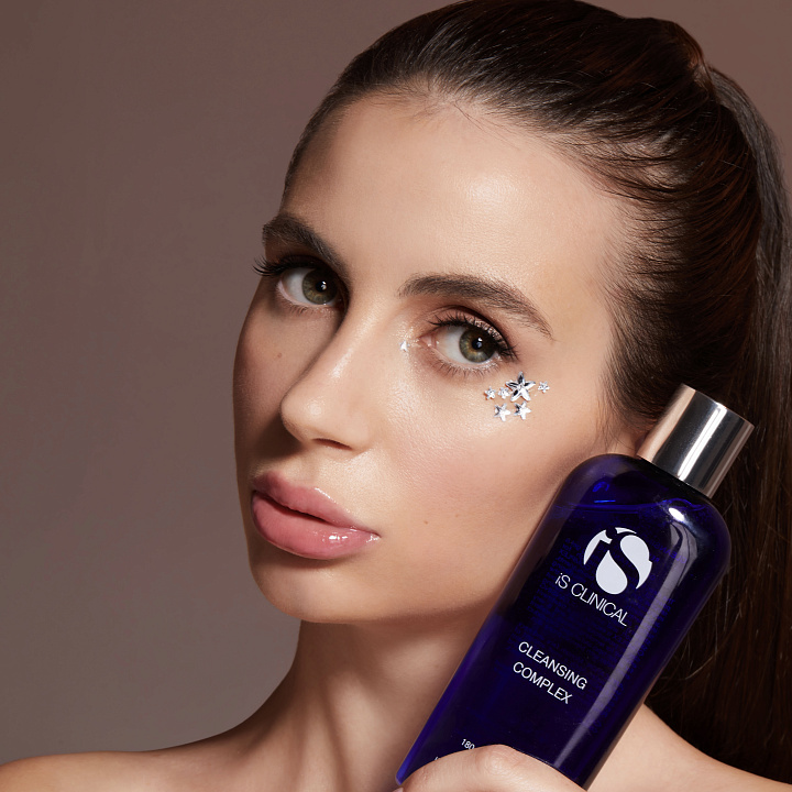 IS CLINICAL CLEANSING COMPLEX