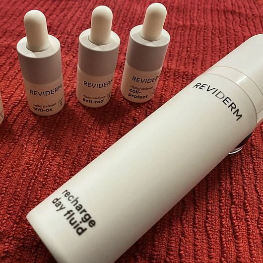 Reviderm Recharge day fluid