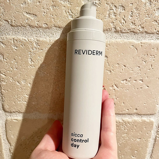 Reviderm Sicca control day
