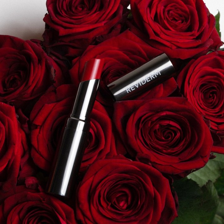 Помада REVIDERM