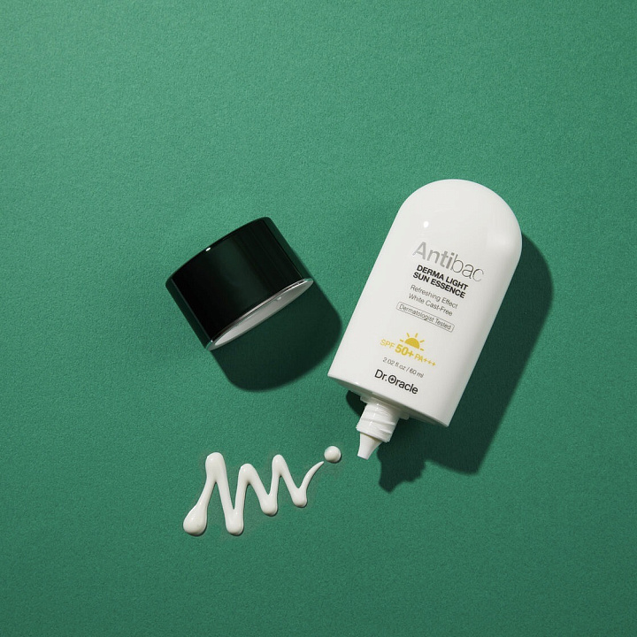 Dr. Oracle Antibac Derma Light Sun Essence SPF50+ РА+++