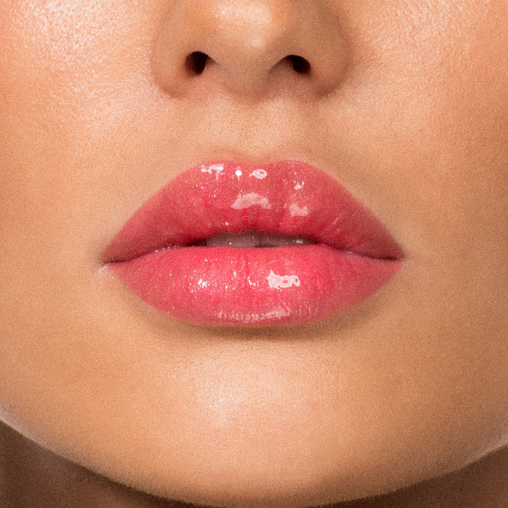 LUSCIOUS LIPS™ №324 «Yummy Plummy»