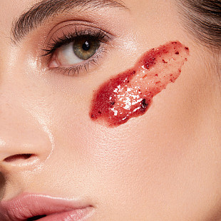 Пилинг в домашних условиях для лица: какие средства выбрать