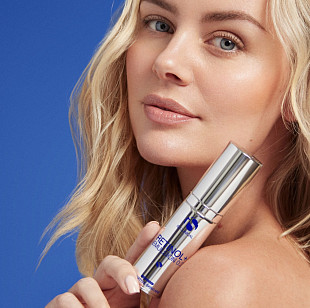 Как правильно использовать ретинол в косметических средствах при уходе за лицом