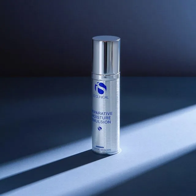 IS CLINICAL REPARATIVE MOISTURE EMULSION