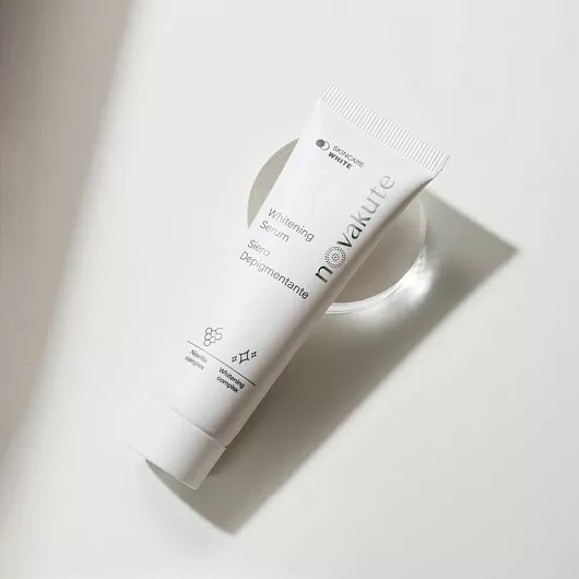 Novakute Whitening Serum