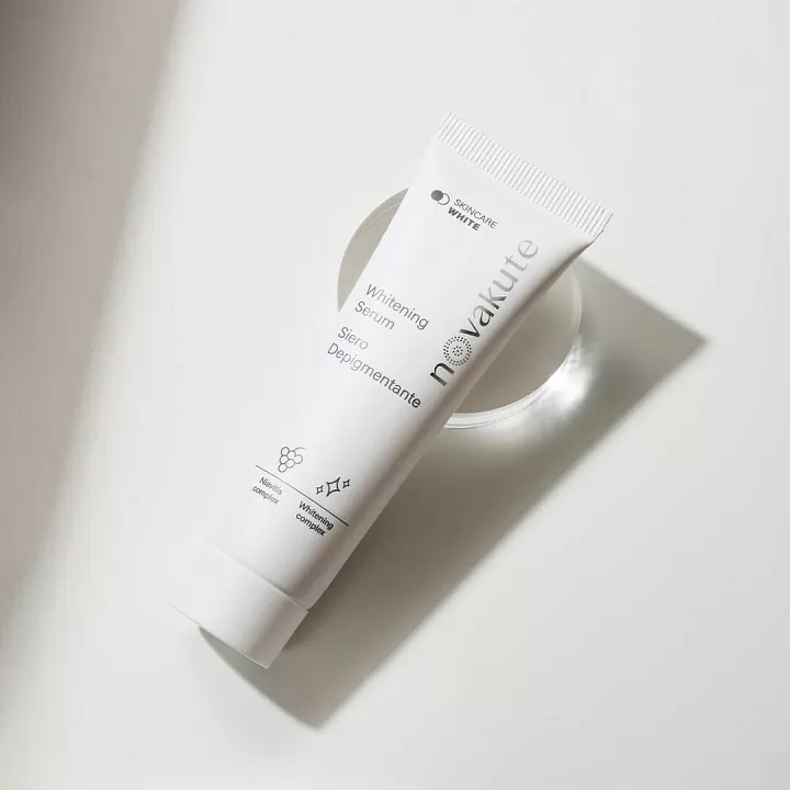 Novakute Whitening Serum