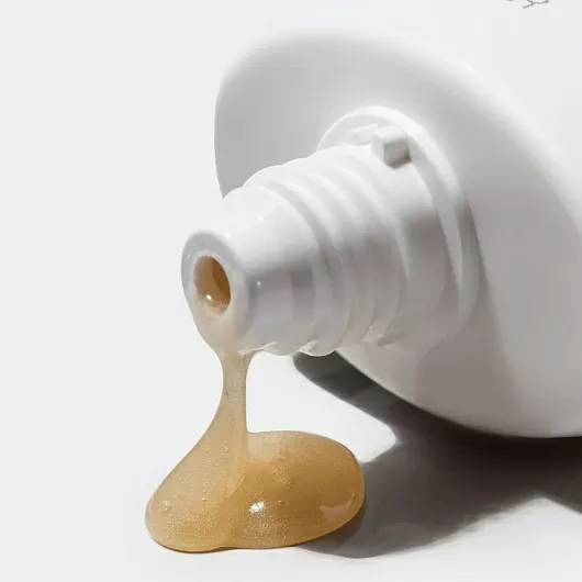 IS CLINICAL WARMING HONEY CLEANSER