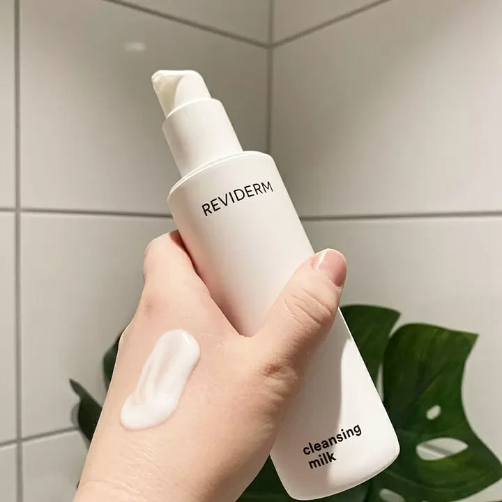 Reviderm Gentle cleansing milk